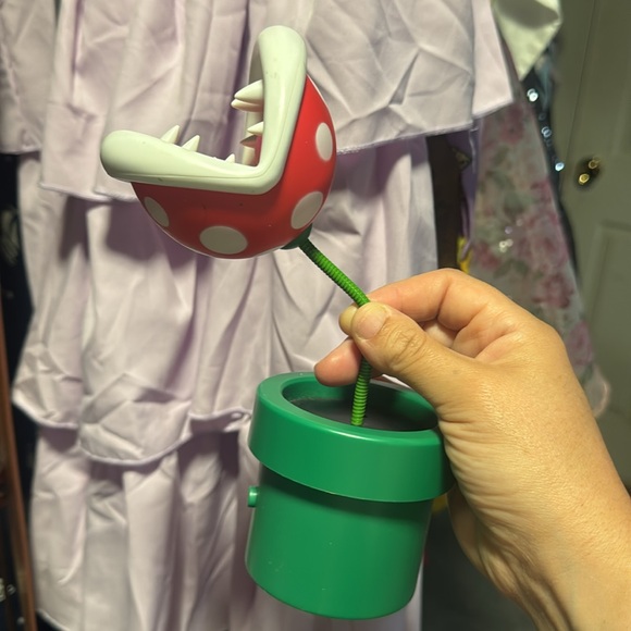 Mario light Toy with Green Base - Picture 2 of 3